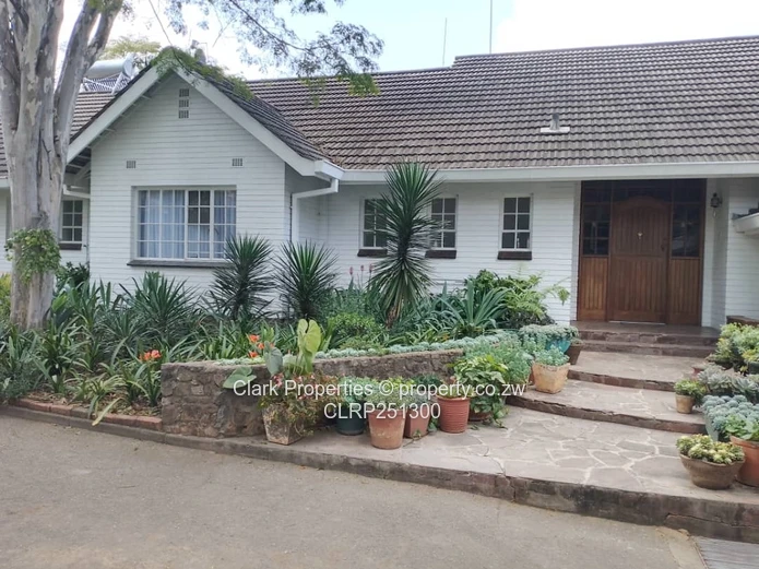 Family home in Glen Lorne 
