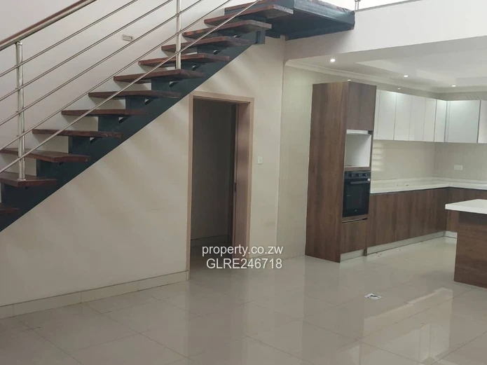 Spacious 3BR/2BA Arlington Home with Borehole — Harare South