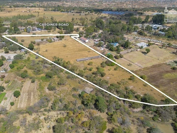 Farm & Agricultural Land