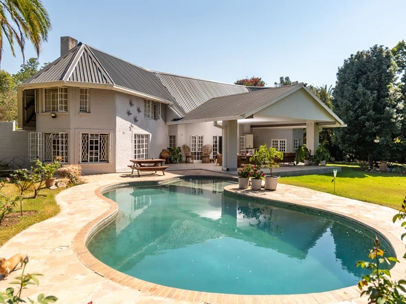 4 Bedroom Townhouse Complex