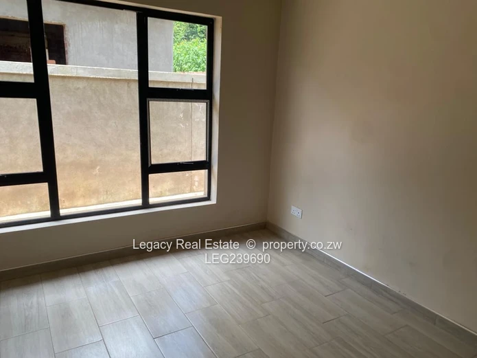 Modern 4-Bedroom Townhouse In Secure Marlborough Complex