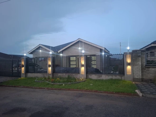 4 Bedroom House
