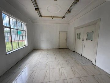 Shop & Retail Property