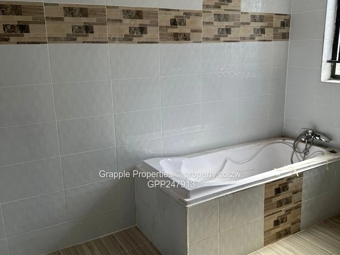 4-Bed Philadelphia Home - Modern Tiles & Borehole