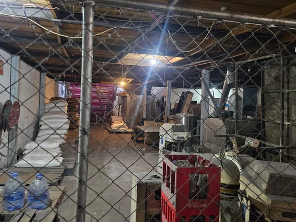 Warehouse & Factory