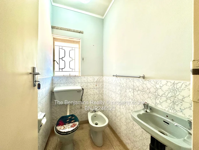 3 Bedroom Home In Hillside - For Sale