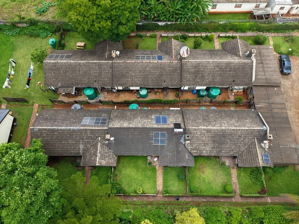 3 Bedroom Flat & Apartment