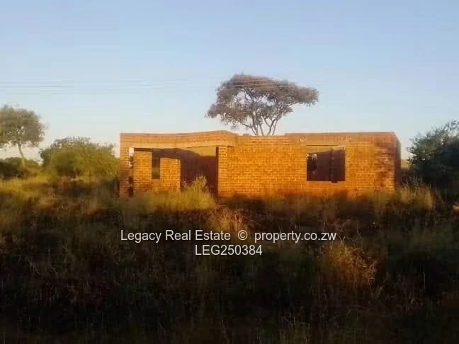 Kadoma New Mornington Stand For Sale | 2,400sqm
