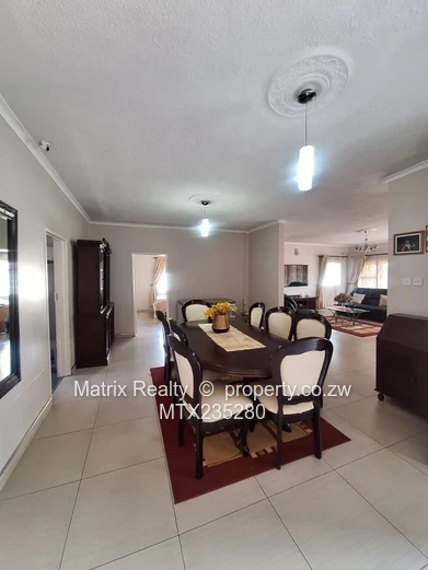 4 Bedroom House for Sale in New Marlborough