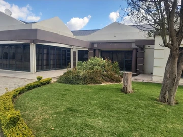 5 Bedroom Townhouse Complex
