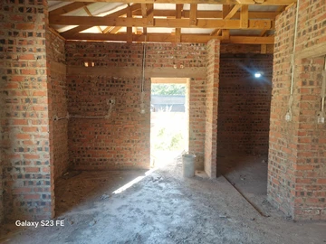 6 Bedroom Flat & Apartment