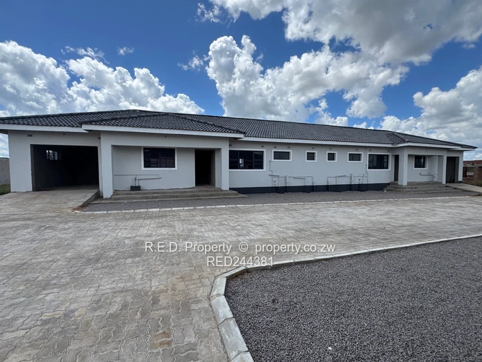 Four-Unit Townhouse Development in Hopelyn!