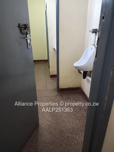Shopping center for sale in Mufakose
