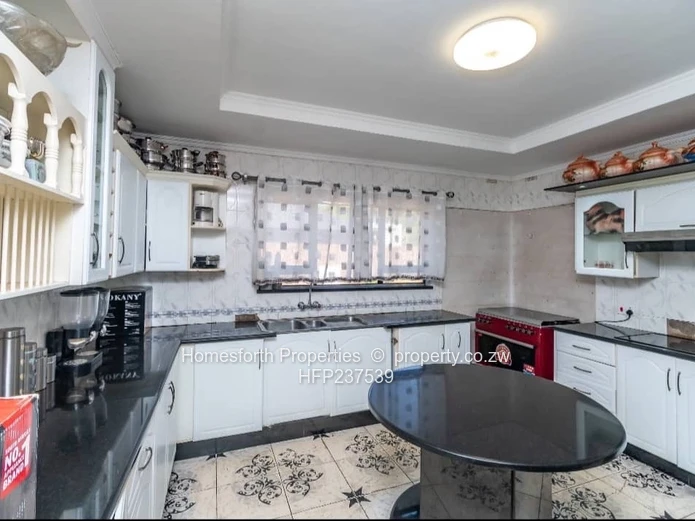 Strathaven House for Sale