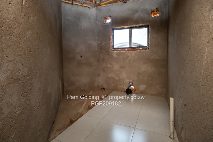 Exceptional 6-Bedroom Luxury Home in Brookview