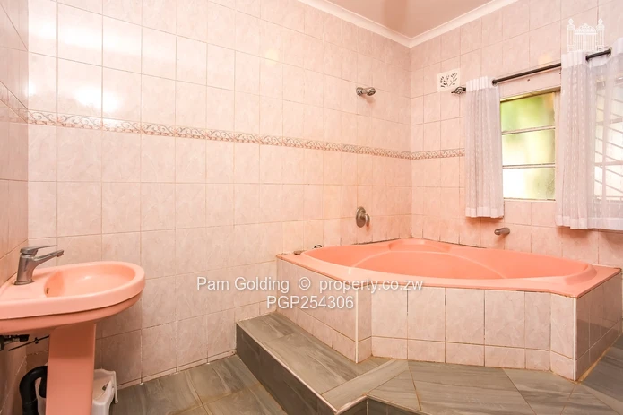 House For Rent In Borrowdale