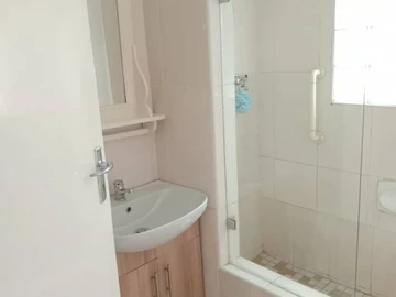 2 Bedroom Garden Flat