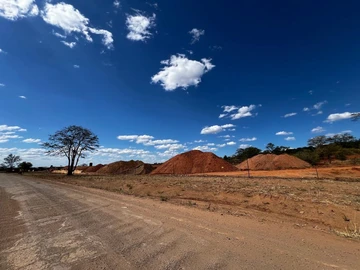 Commercial & Industrial Land
