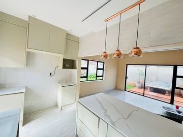 12 Bedroom House