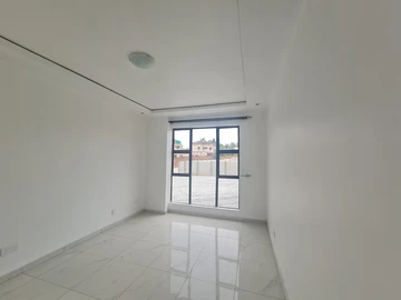 3 Bedroom Garden Flat