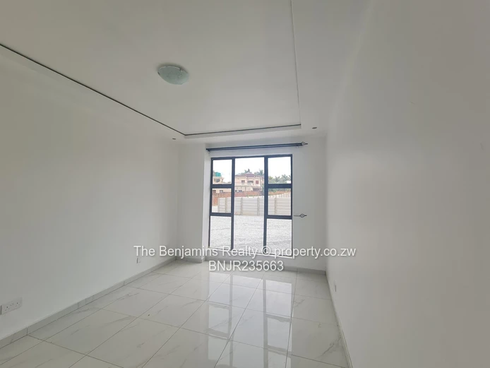 3 Bed 2 Bath Townhouse To Let