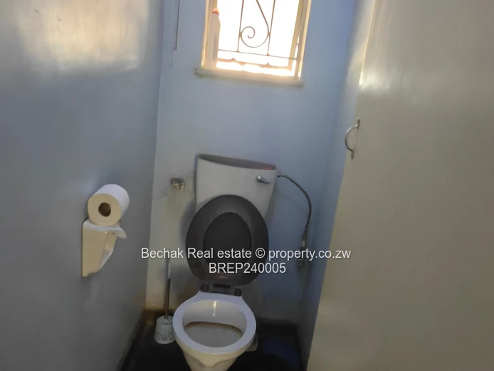 Luveve 4 near ko Samuriwo  (Sole Mandate)