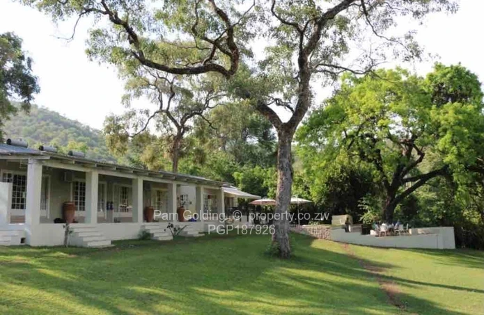 Beautiful home for sale in Kariba 