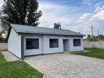 6 Unit Townhouse Complex