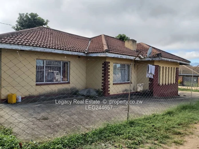 Chikanga 4-Bedroom Home On 320sqm – Great Value