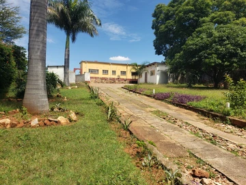 Solid Family house available for letting  
