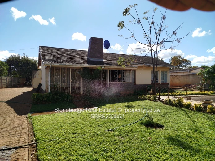 3 Bedroomed house in Montrose for sale