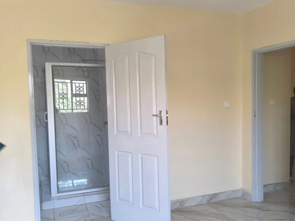 3 Bedroom Garden Flat