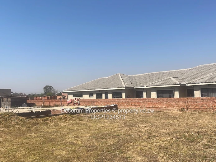 Prime 2800 m² Residential Stand for Sale in Arlington Estate.