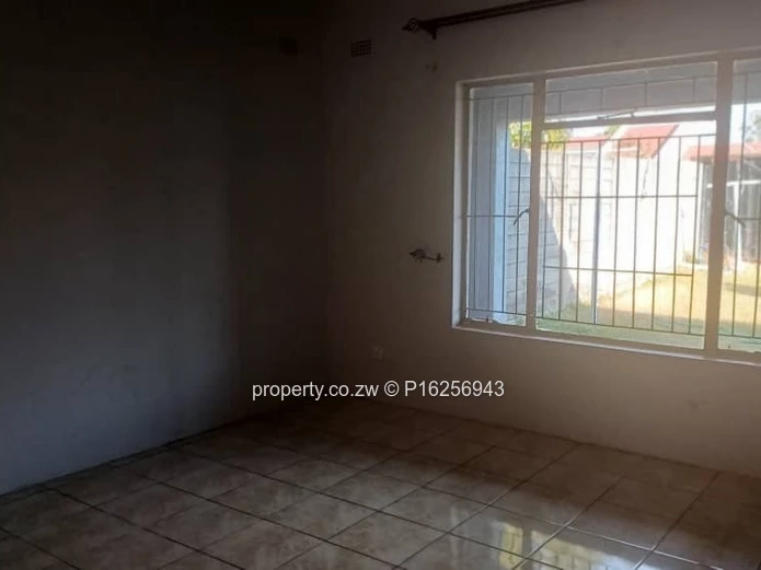 2 Bed Garden Flat