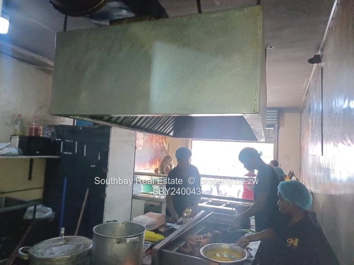 Takeaway to let in Harare CBD 