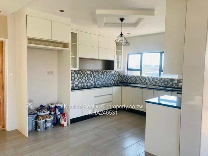 Reinham House to Rent For 1 June 2026