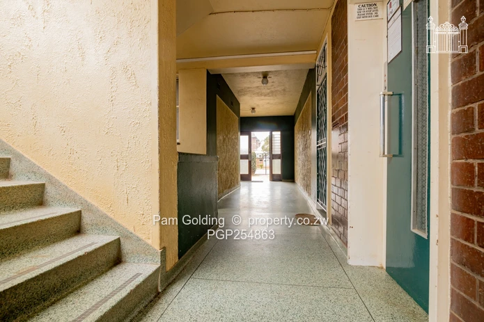 Neat 1-Bedroom Apartment for Sale – Pinebanks (Sole Mandate)