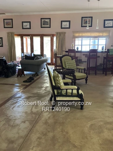 Exceptional Lifestyle Property on a Large 3,720 sqm Plot