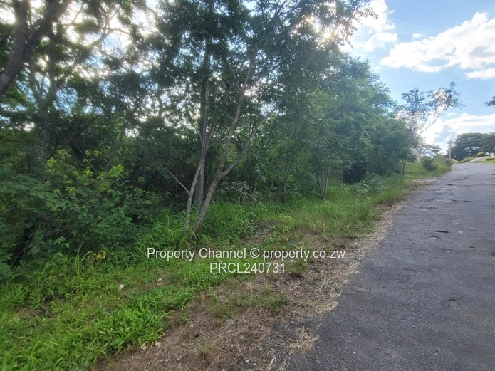 Residential Stand in Glen Lorne meauring 5118 sqm with Title Deeds 