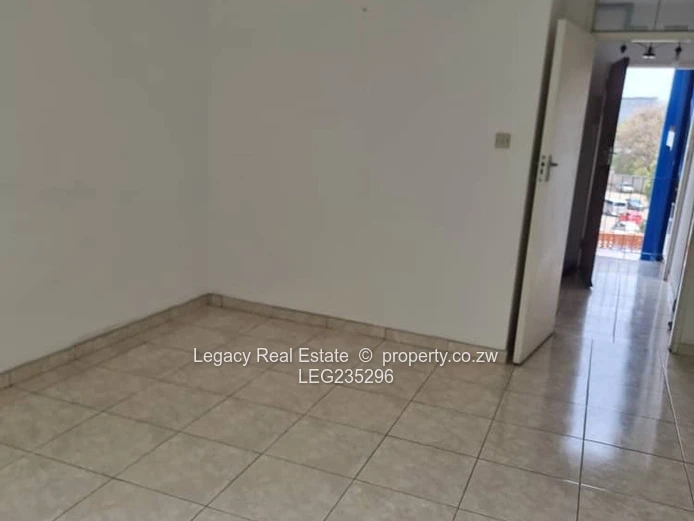 Northworld Flat To Let