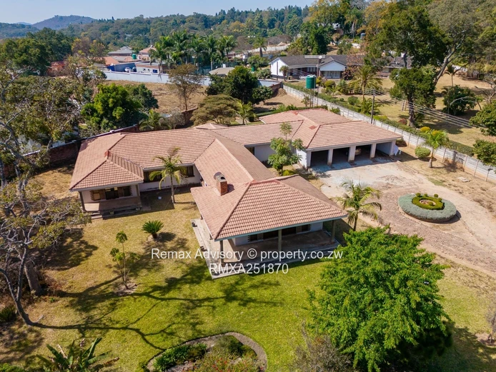 House For Sale In Glen Lorne 