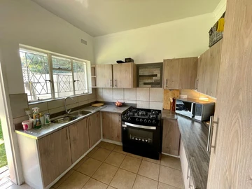 2 Bedroom Garden Flat