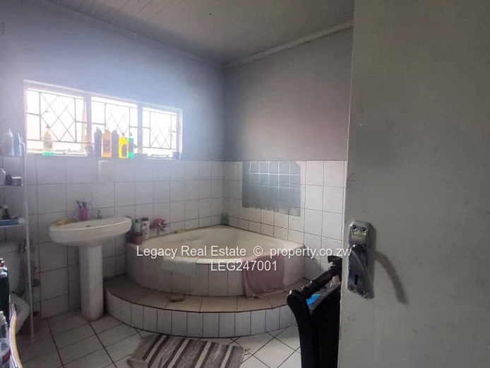 Prime Family Home And Investment Opportunity For Sale In Zimre Park (Sole Mandate)