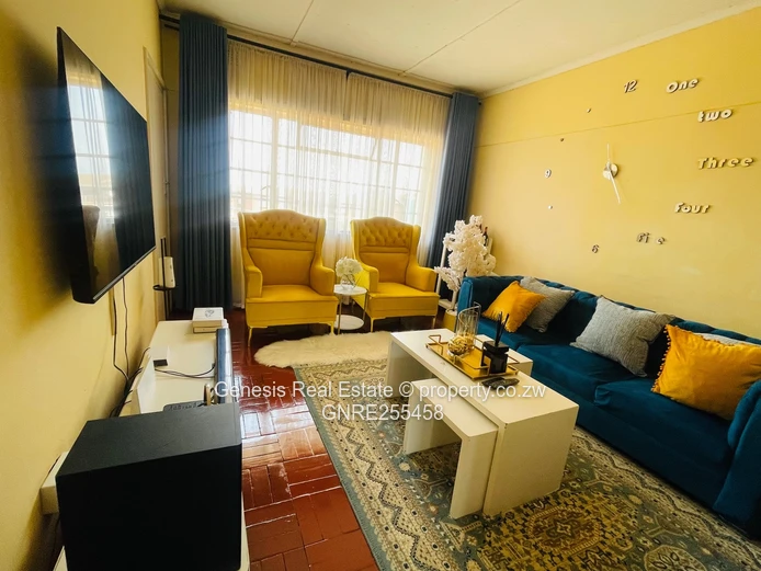 2 Bedroom Flat For Sale in Mabelreign