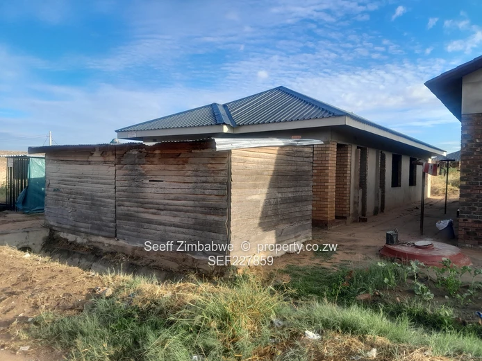 4-Bedroom Shell House for Sale in Southview Park