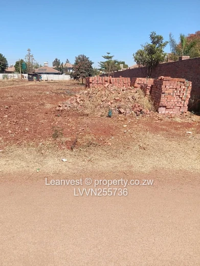 2000 m2 Stand in Mount Pleasant Heights - Tarred Road