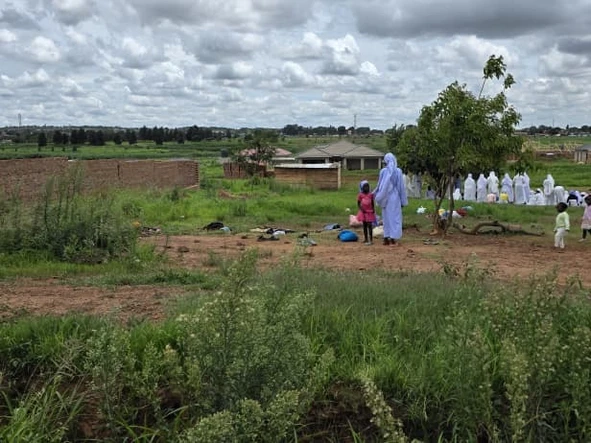 Stands & Residential Land