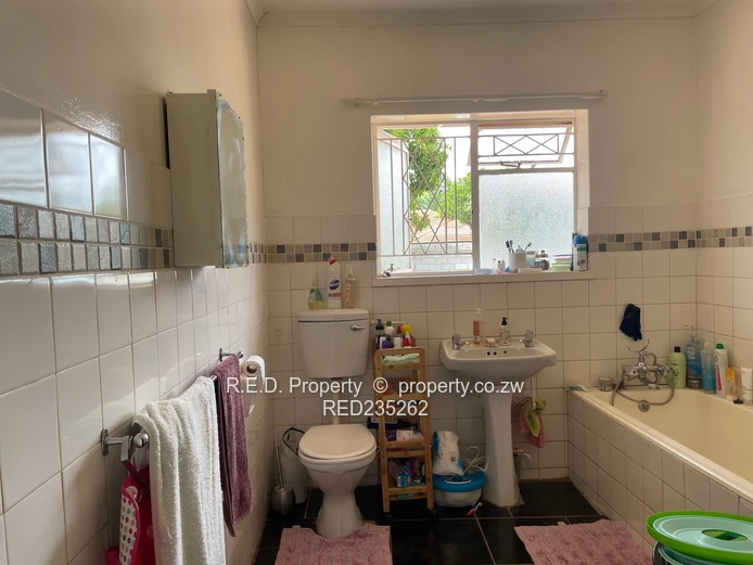 Move-In Ready Family Home with Endless Potential In Ilanda