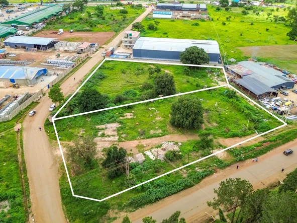 Commercial & Industrial Land