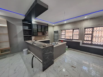 3 Bedroom Garden Flat